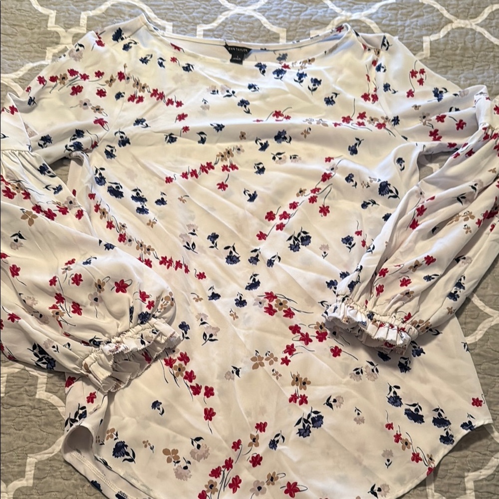 Ann Taylor Floral Print Women's Top